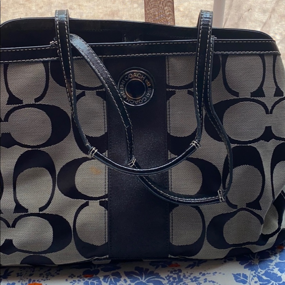 Authentic Coach Purse, good condition